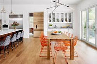 Kitchen & Dining