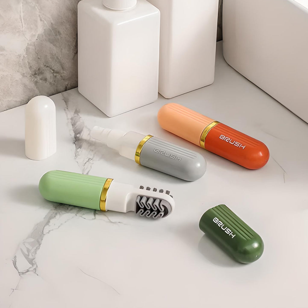 Multifunction Travel Portable Liquid Spray, 2-Sided Rubber Polish Eraser with Soft Bristle Brush (Random color)