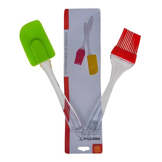 Silicon brush kit and Spatula Dishes Baking Mix Set Pastry Tools  (random color )