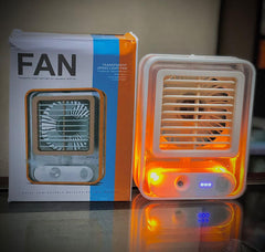 Portable Desktop Air Conditioner USB Mini Air Cooler Fan Water Cooling Fan with 3 Speed Spray Humidifier Purifier for Car Home Rechargeable