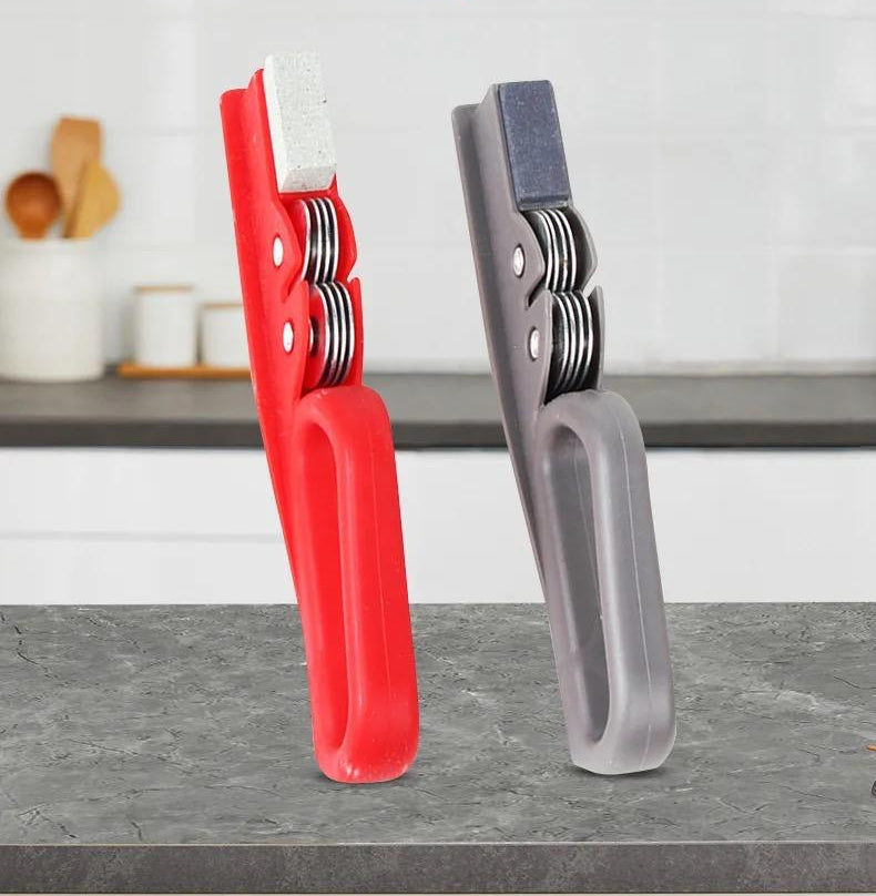 YONGKAI Knife sharpener  Tool/Kitchen Knife Sharpening Stone (Random Color)