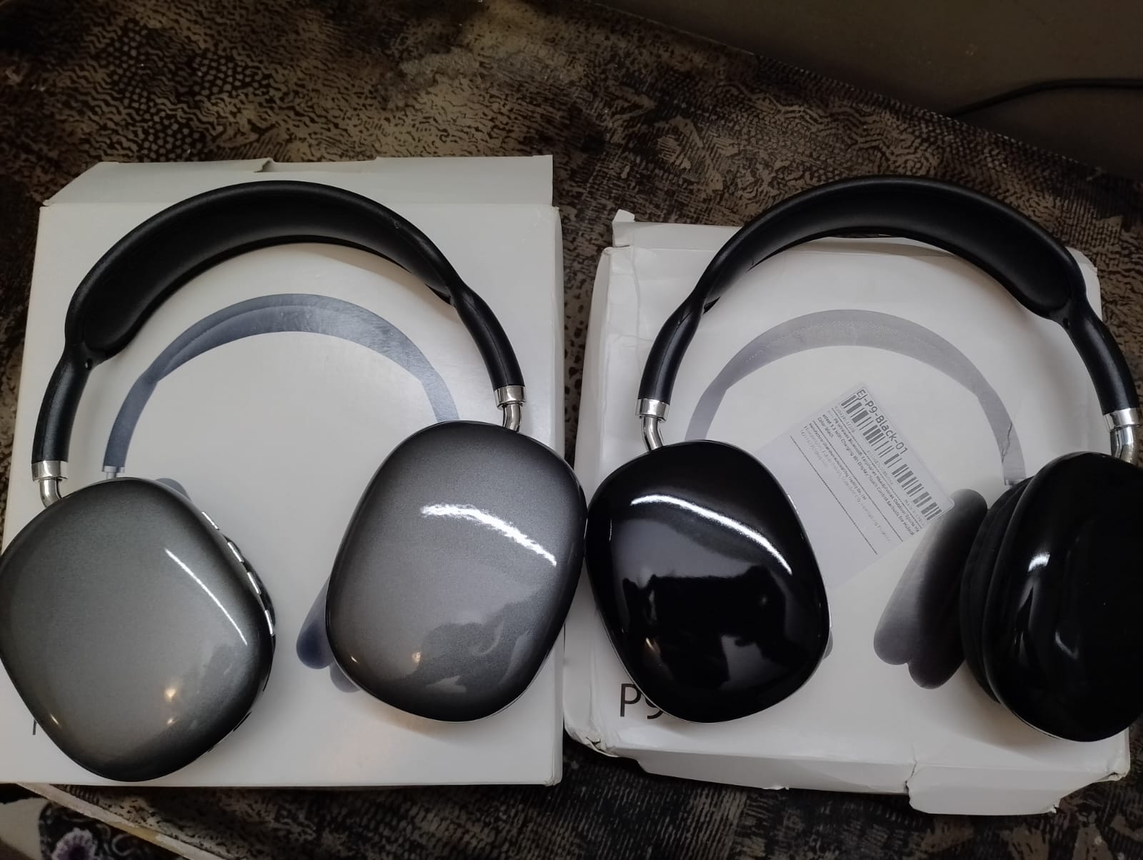 P9 Headphone - Wireless Bluetooth Headphones Adjustable Over-The-Ear Stereo Headset â€“ P9 (Random color)