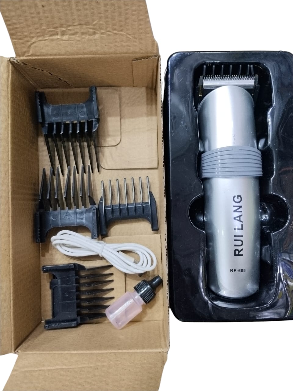 Ruiling RF-609 Professional Hair Cliper Hairdressing Trimmer Rechargeable Cutting Machine Beard Styling