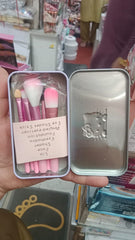 Pack of 7 Hello Kitty Makeup Brush Set | Makeup Foundation Powder Eye Shadow Brushes Set (Pink)
