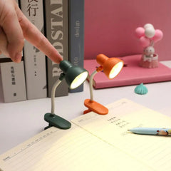 Mini Book Light with Clip Portable LED Reading Lamp Travel Bedroom Night Light Night (Random color)